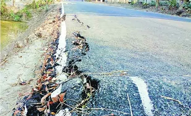 ৯ বছরে সড়ক-মহাসড়কের পেছনে ৪৬ হাজার কোটি টাকা খরচ করে লাভ কী হল?