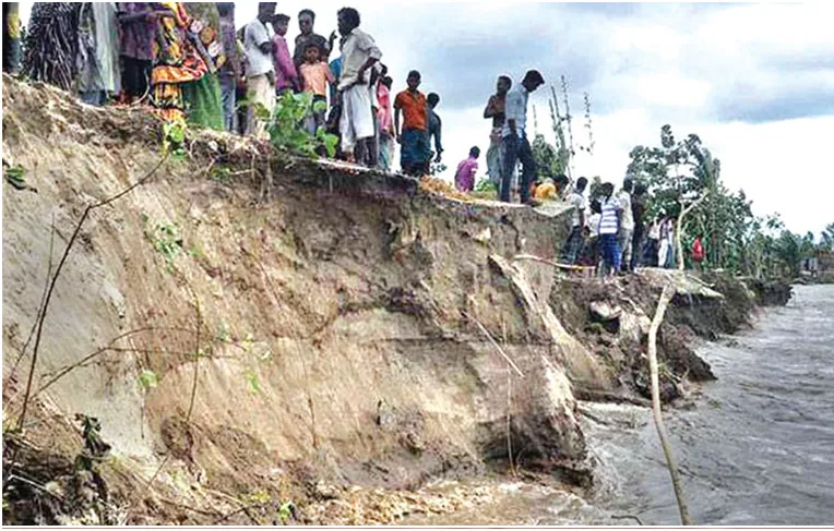 উপকূলে ভাঙন আতঙ্ক