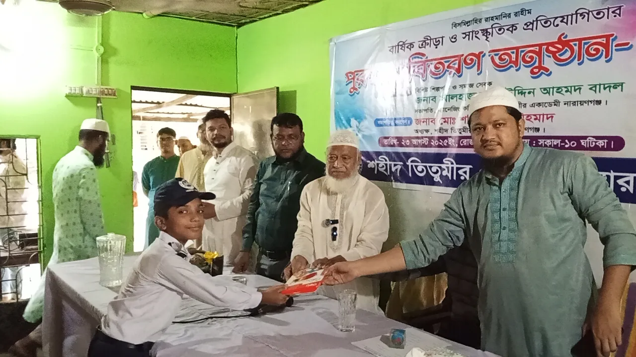 আমাদের প্রত্যেকেই একাডেমীক শিক্ষার পাশাপাশি কারিগরি শিক্ষা অর্জন করতে করতে হবে